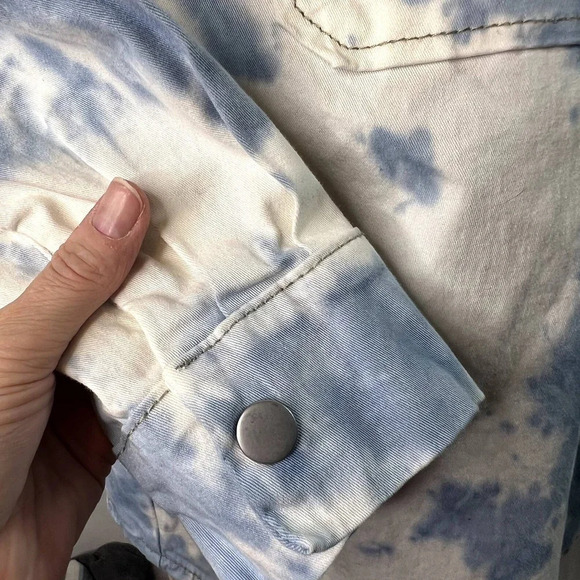 Davi and‎ Dani Bleached Oversized Boho Jean Jacket Size Small - Picture 6 of 10